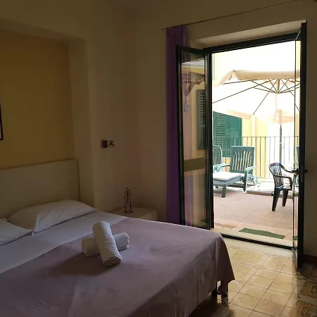 Arco Dei Cappuccini * Ταορμίνα
